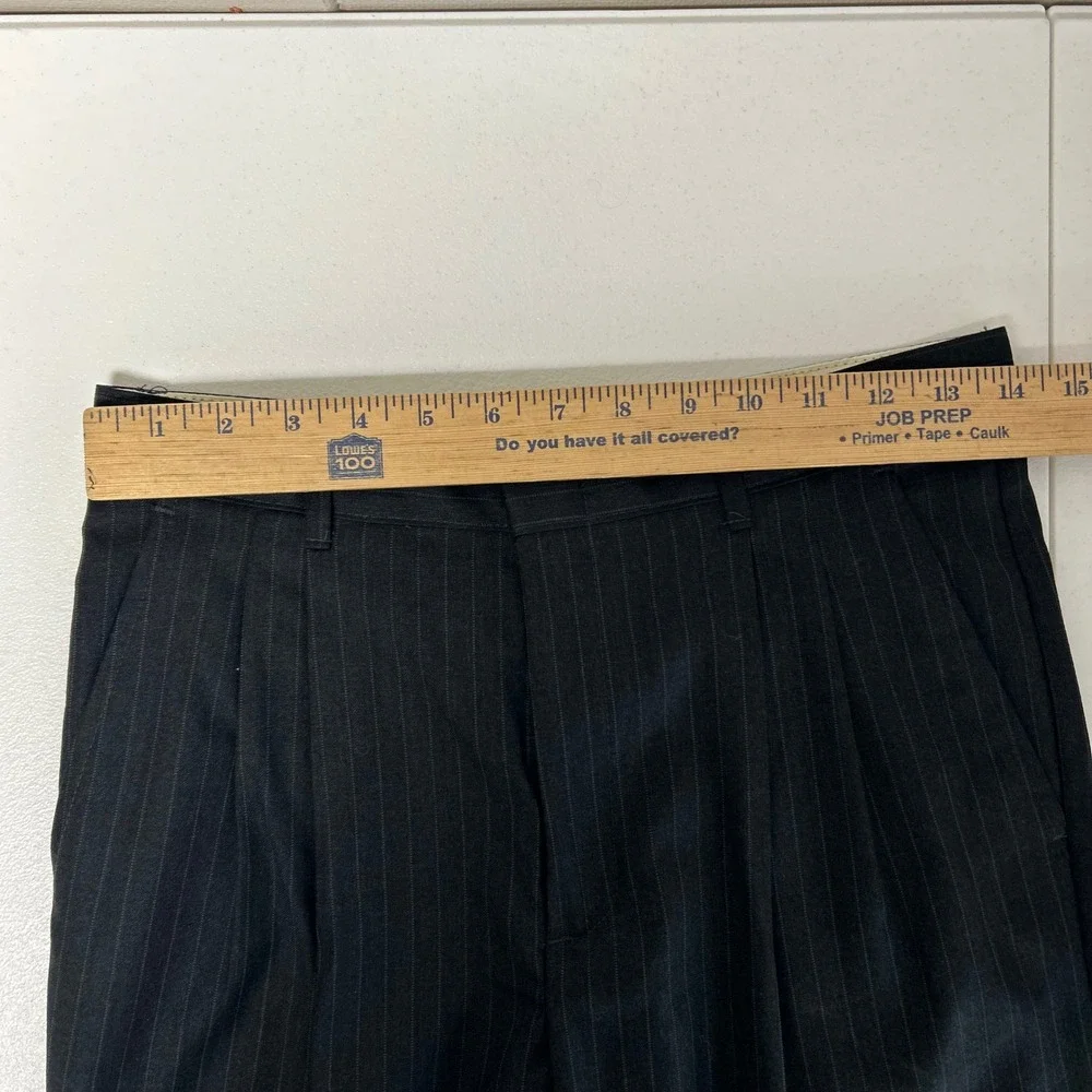 Van Heusen 2-Piece Suit Set Boys 18 Regular Charcoal Pinstripe Blazer Pants
